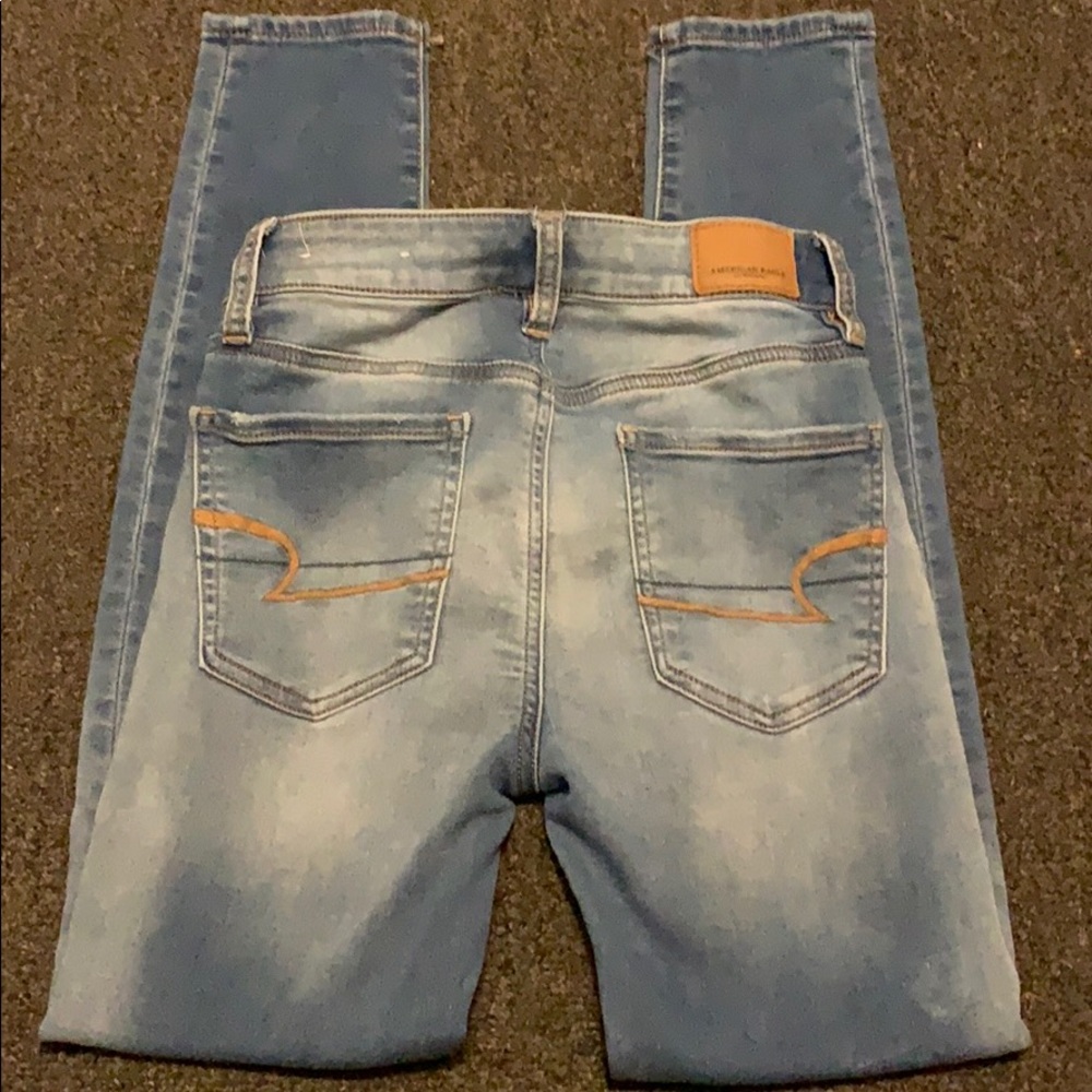 High waisted American Eagle Skinny Jeans